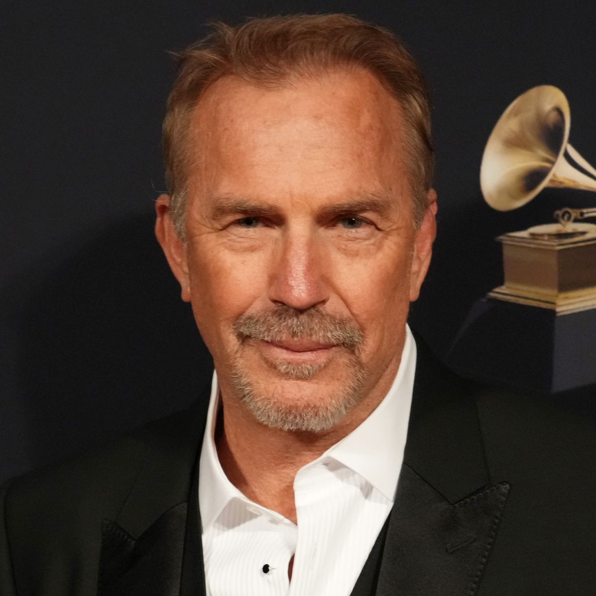 Kevin Costner’s RarelySeen Youngest Son, 15, Makes Acting Debut in Dad’s Movie Daily News