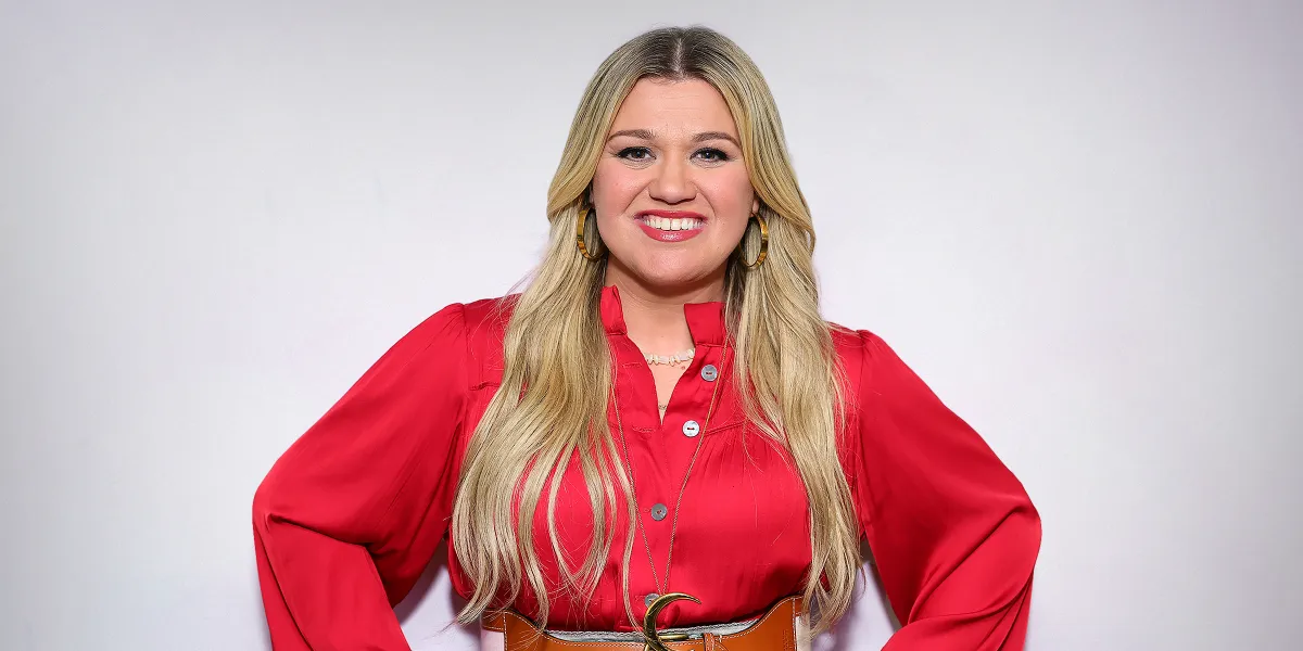 Kelly Clarkson Shows ‘revenge Body’ In New Look — She Survived A 