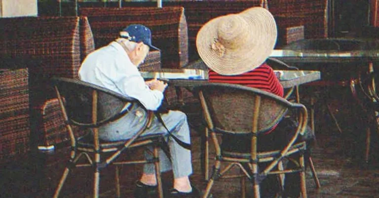 An unexpected reunion after a couple’s divorce — unverified story