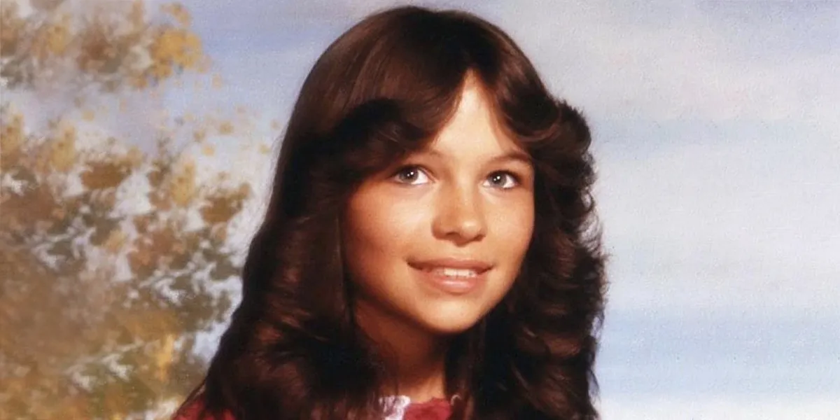 This Girl Was ‘Molested’ by Babysitter as a Child — Now This 90s Icon Lives Alone with 5 Dogs on Her Farm