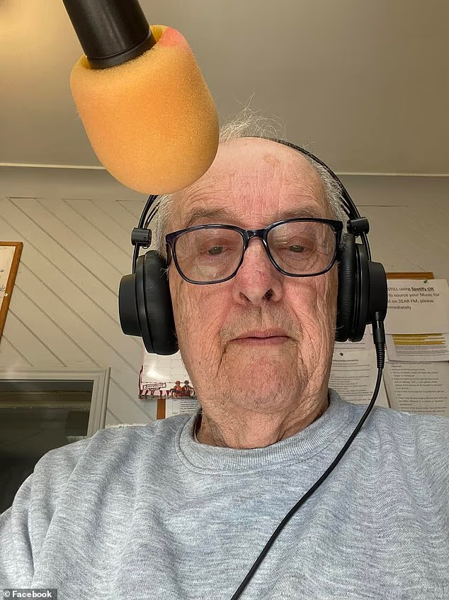 Tributes pour in after beloved radio host dies following long illness: ‘He’s no longer in pain’